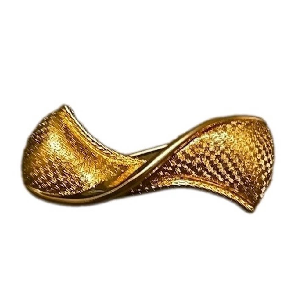 Monet Vintage Textured Matte Gold Tone Bow Brooch Pin Chunky Signed Large
